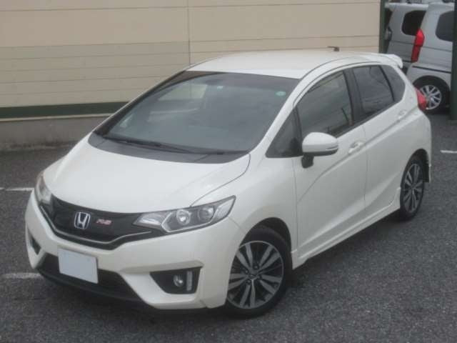 HONDA FIT-1.5 RS -2013