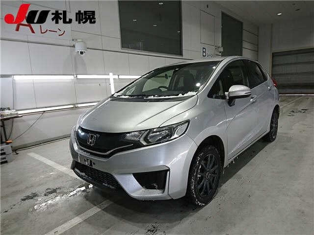 HONDA FIT-4WD 13G F PACKAGE -2013