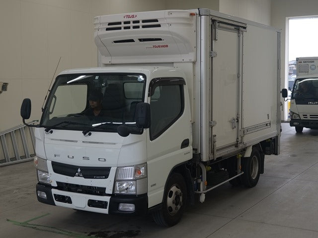 MITSUBISHI CANTER-PG -2015