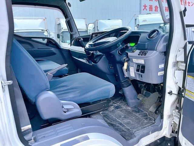 MITSUBISHI CANTER-ALUMINUM VAN -2016