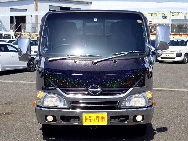 HINO DUTRO-W CAB -2015