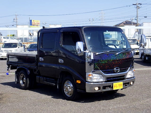 HINO DUTRO-W CAB -2015
