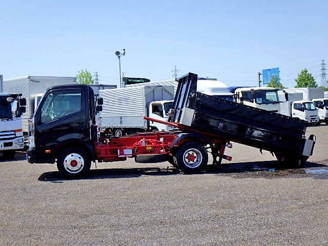 HINO DUTRO-DUMP CAR -2017