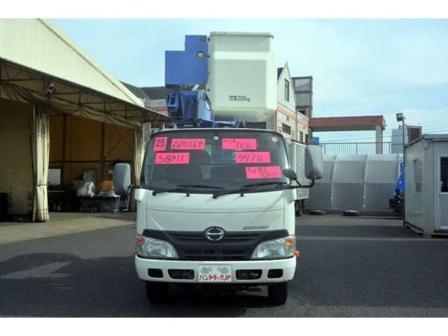 HINO DUTRO-HIGH PLACE OPERATION CAR TADANO AT121 -2013