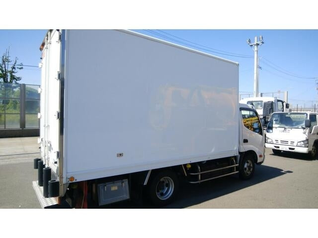 HINO DUTRO-REFRIGERATION * REEFER -2013