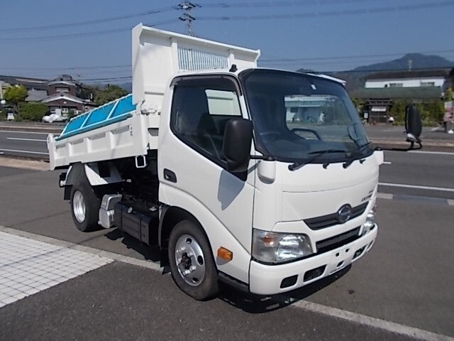 HINO DUTRO-DUMP CAR -2015