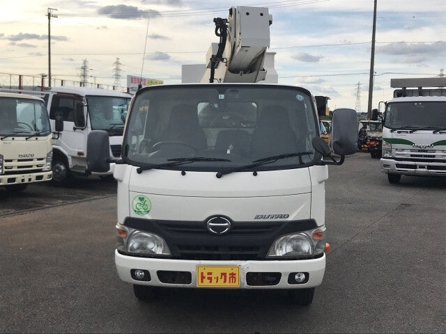 HINO DUTRO-HIGH PLACE OPERATION CAR -2013