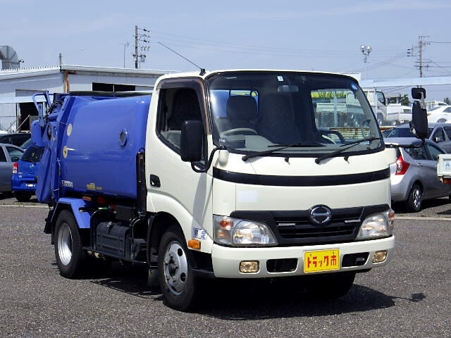 HINO DUTRO-PAKER -2011