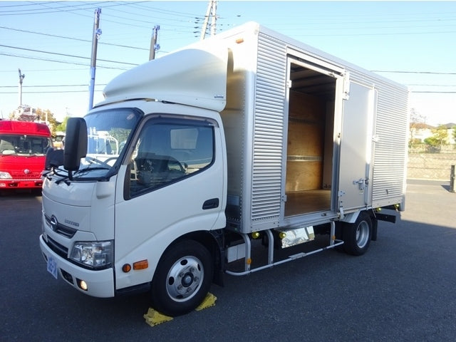 HINO DUTRO-VAN -2015