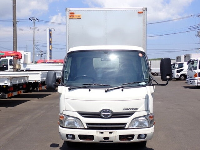 HINO DUTRO-VAN -2016