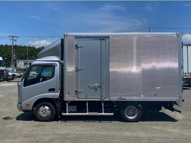 HINO DUTRO-VAN -2013