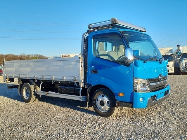 HINO DUTRO-FLAT DECK -2016