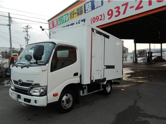 HINO DUTRO-THERMOS -2017