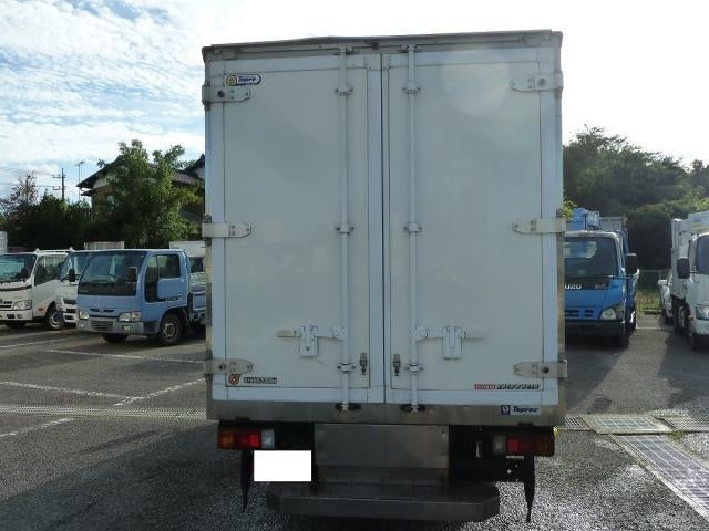 HINO DUTRO-2T THERMOS SEMI LONG -2017