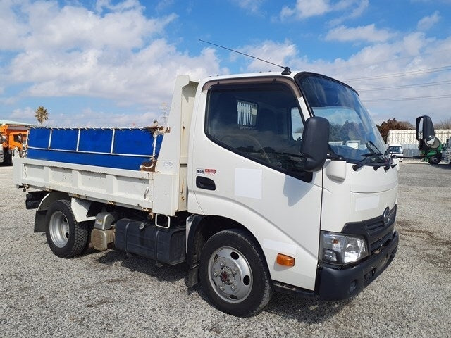 HINO DUTRO-DUMP CAR -2016